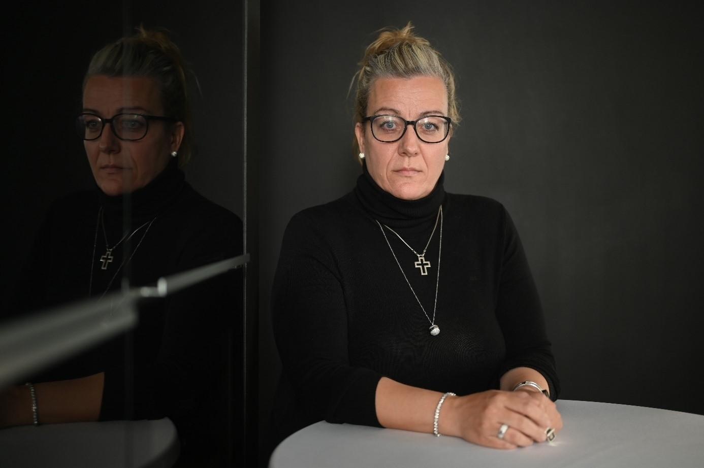 Resimde NichtGenesen adlı hasta örgütünün kurucusu Ricarda Piepenhagen'in portre fotoğrafı görülüyor.